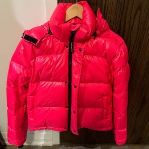 Aritzia super puff shorty xxs